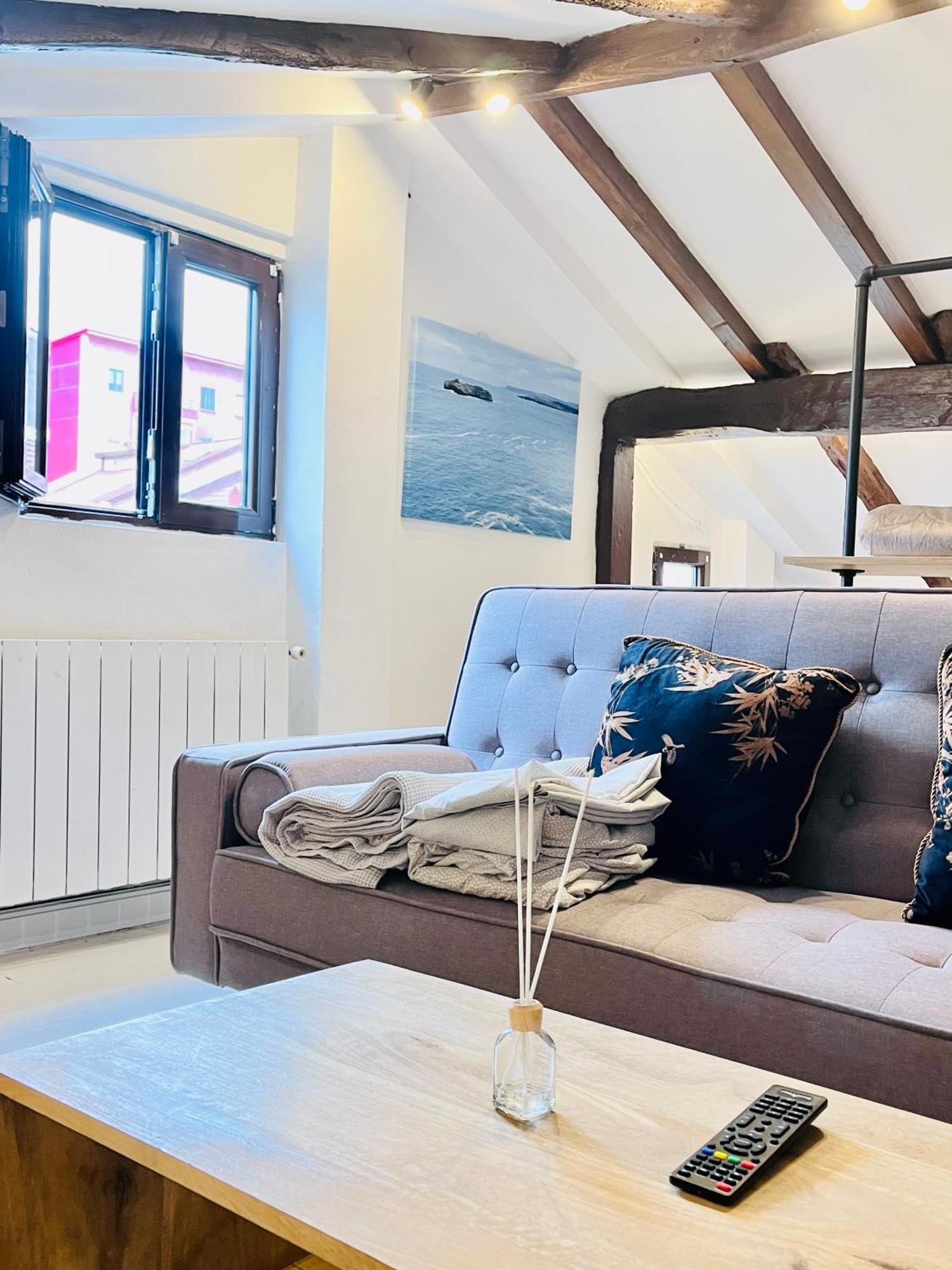 Loft Buhardilla En Perfecta Ubicacion Apartman Santender Kültér fotó
