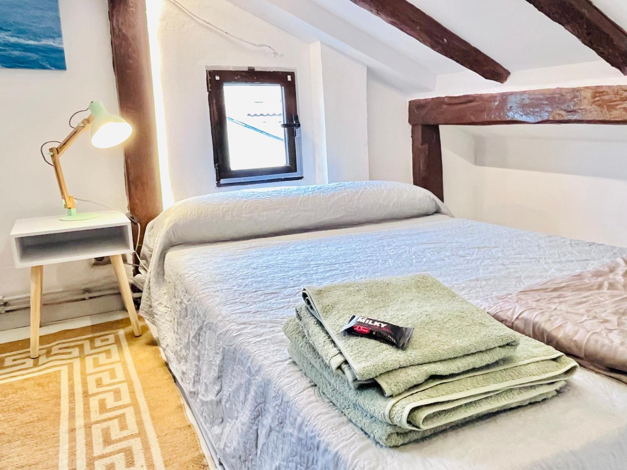 Loft Buhardilla En Perfecta Ubicacion Apartman Santender Kültér fotó
